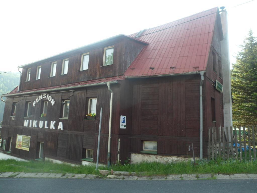 Pension Mikulka Mikulov v Krusnych Horach Exterior foto